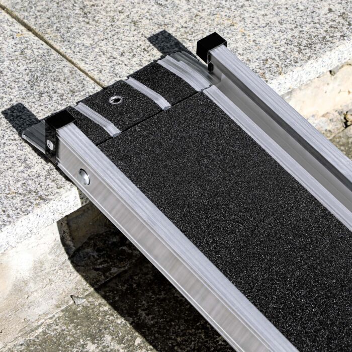 Homcom 2pcs Telescopic Wheelchair Ramps, 244l X 19.5wcm, 270kg, Folding Aluminium Door Threshold Ramps For Home, Mobility Scooters, Doorways, Steps, Stairs, With Non-slip Surface, Carrying Bag