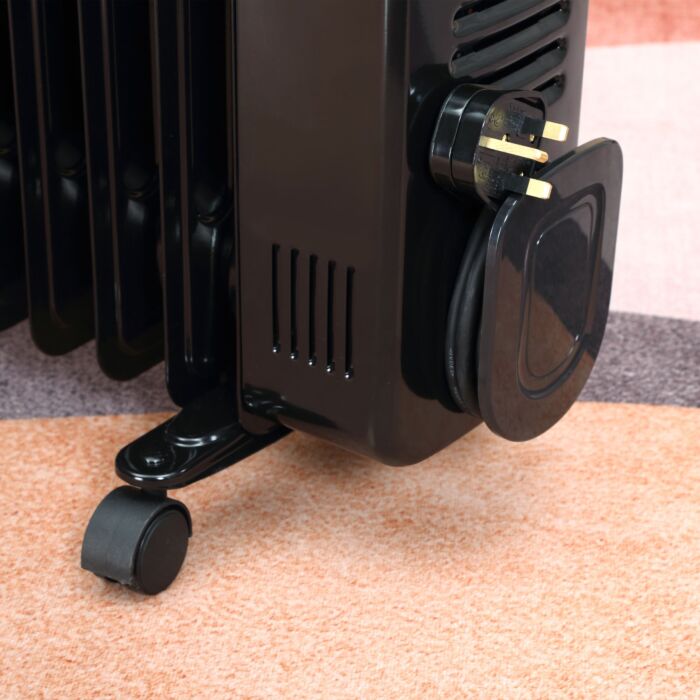 Homcom 2720w Digital Display Oil Filled Radiator 11fin Portable Electric Heater W/ Built-in Timer Three Heat Settings Safety Switch Remote Control