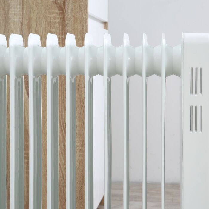 Homcom 2720w Oil Filled Radiator, Portable Electric Heater W/ 3 Heat Settings, Adjustable Thermostat, Safe Power-off, 11 Fins