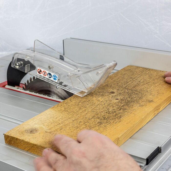 Sip 2-in-1 Table Saw With Integrated Dust Extractor