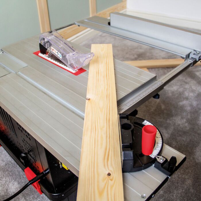 Sip 2-in-1 Table Saw With Integrated Dust Extractor