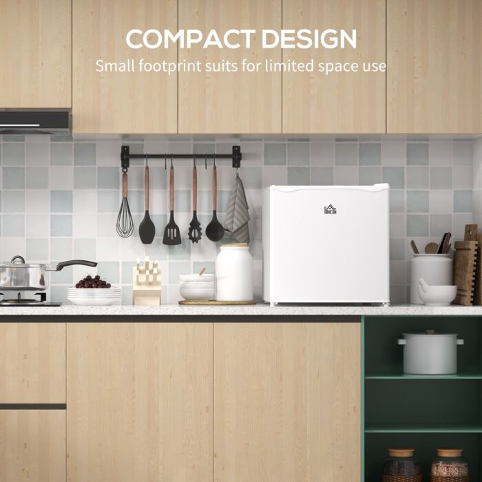 Homcom 35l Mini Freezer, -24℃ To -14℃ Temperature - White