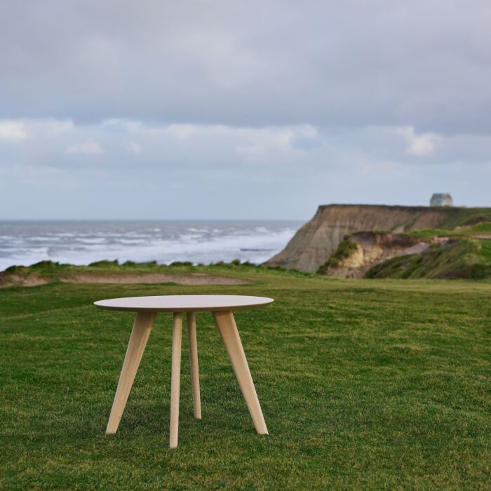 Townsville Round Dining Table In White And Oak