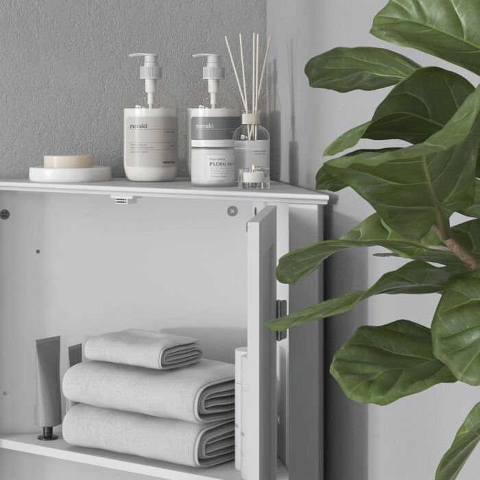 Kleankin Triangle Bathroom Cabinet, Corner Bathroom Storage Unit With Adjustable Shelf And Recessed Door, Free Standing, White