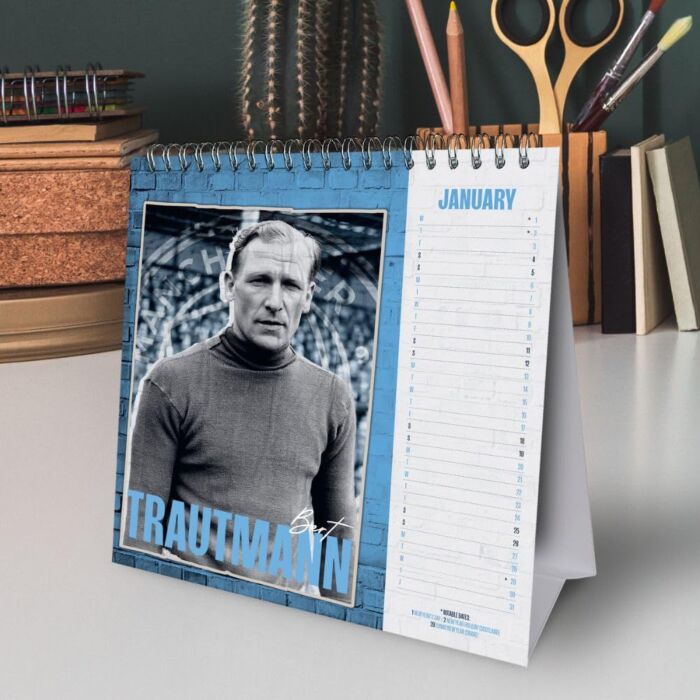 Manchester City Fc Desktop Calendar 2025