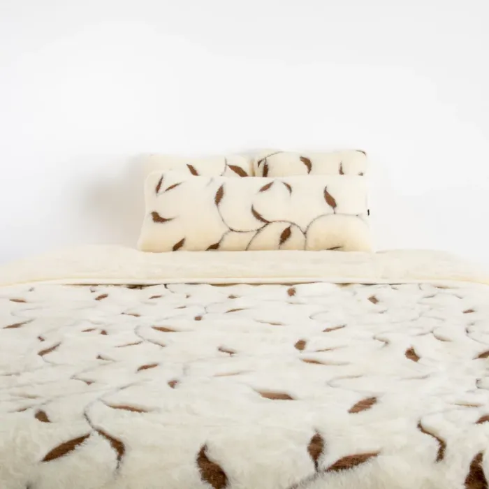 Merino Wool Quilt - Leaf 135cm X 200cm