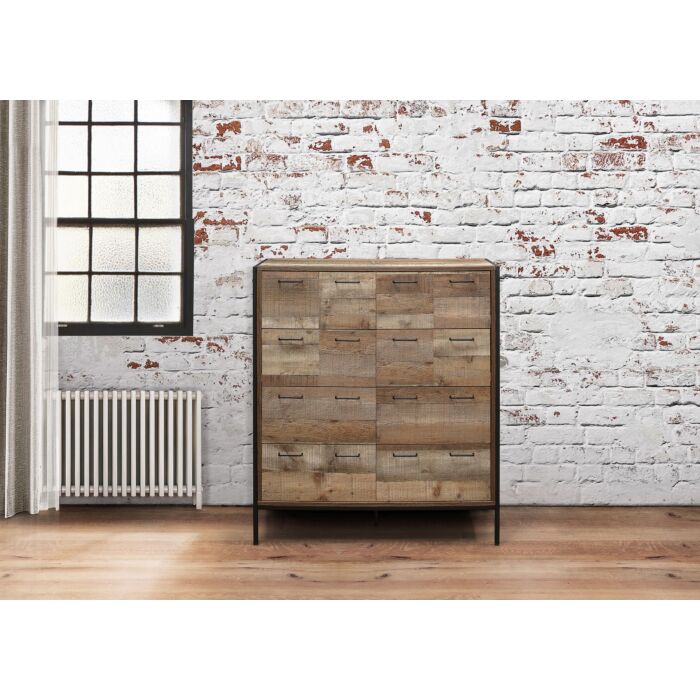 Urban Merchant Chest