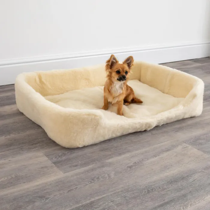 Merino Wool Large Pet Bed - Natural (white)
