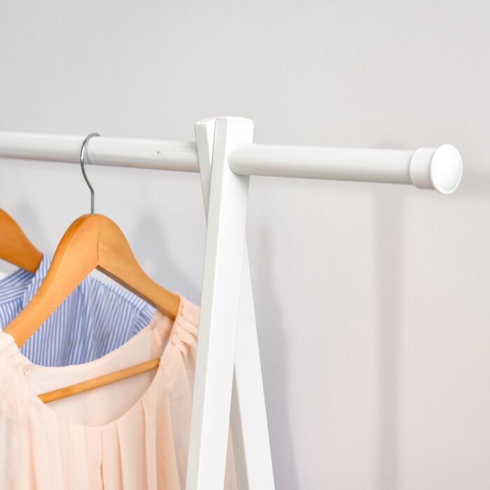 Homcom Minimalist Foldable Adjustable Clothes Rack Hanger W/ 2 Shelves 107.5l X 45w X 150h Cm Hallway Entryway Furniture - White