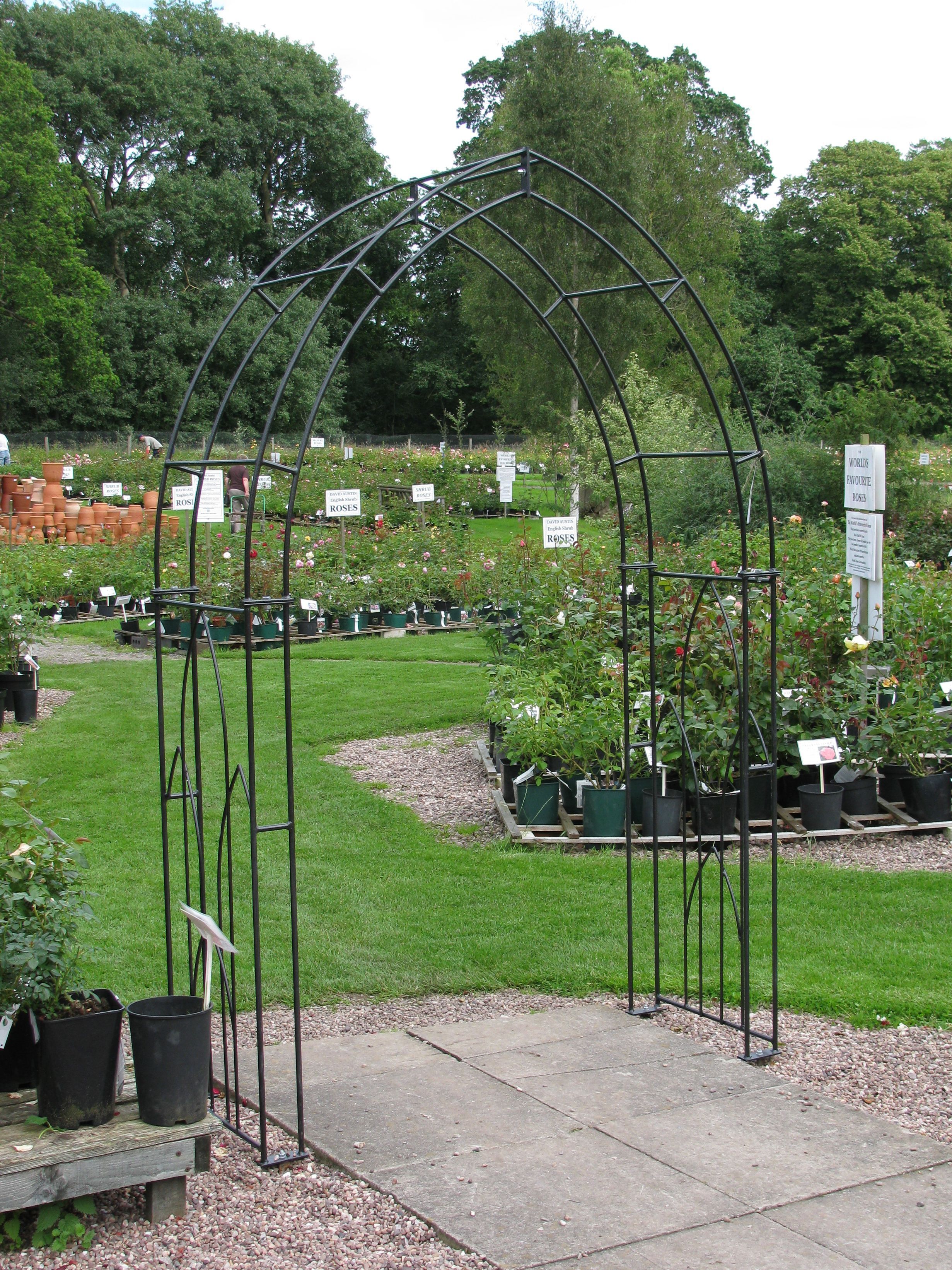 Gothic Arch (including Ground Spikes)