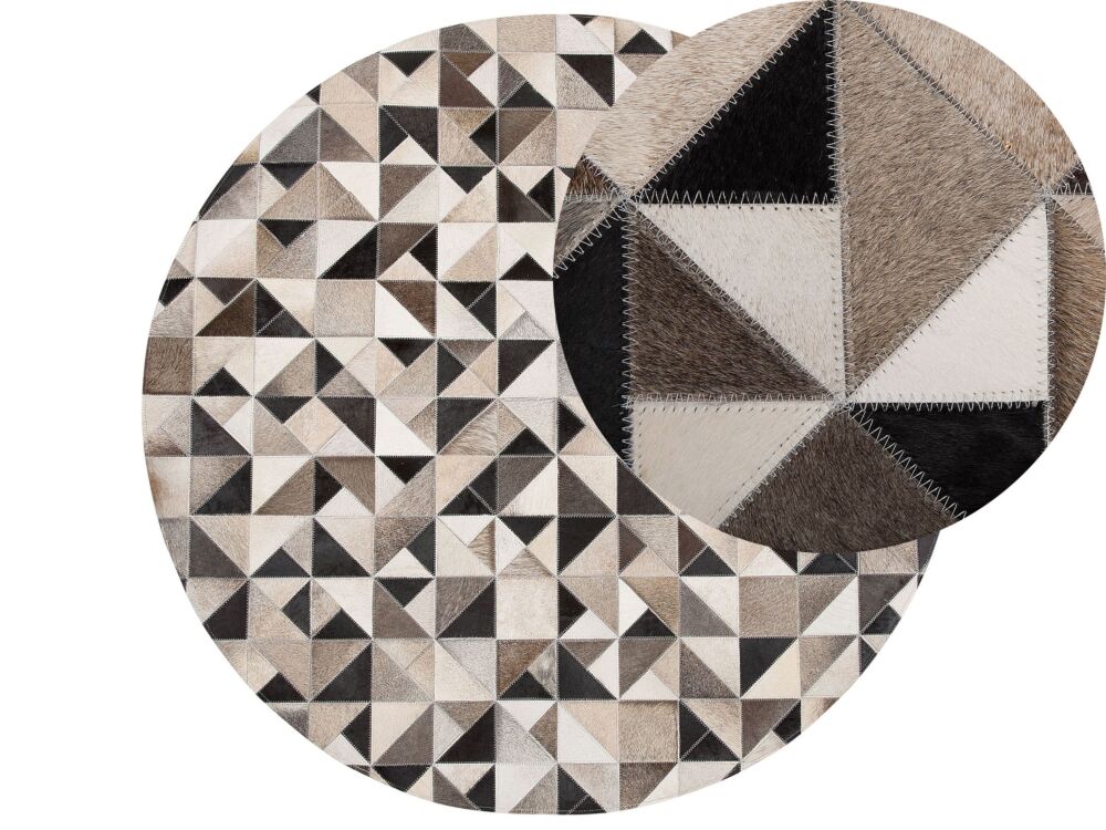 Rug Grey And Beige Leather 140 Cm Modern Patchwork Hand Woven Round Carpet Beliani