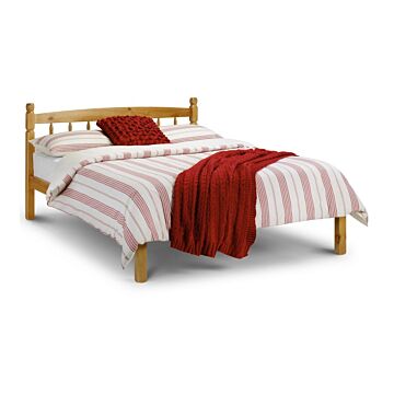 Pickwick Pine Bed 135cm