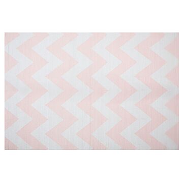 Area Rug Carpet Pink And White Polyester Fabric Chevron Pattern Rectangular 140 X 200 Cm Beliani