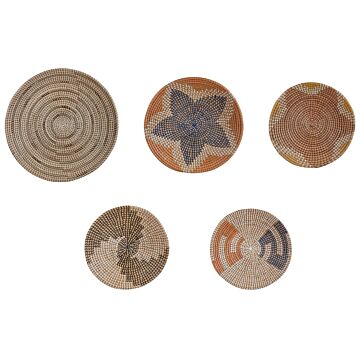 Set Of 5 Wall Decor Natural Seagrass Decorative Hanging Plates African Style Beliani