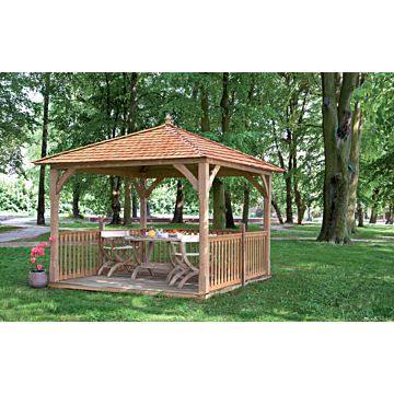 Luxury Cotswold Canopy With Cedar Roof
