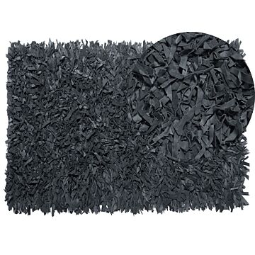 Area Rug Carpet Black Genuine Leather Shaggy Hand Woven Rectangular 140 X 200 Cm Modern Design Beliani