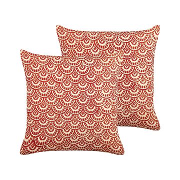 Decorative Cushions Red Cream Cotton Geometric Pattern 45 X 45 Cm Retro Design Decor Accessories Beliani
