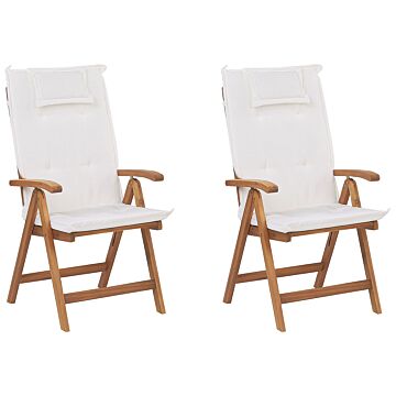 Set Of 2 Garden Chairs Light Acacia Wood With Off-white Cushions Folding Feature Uv Resistant Rustic Style Beliani