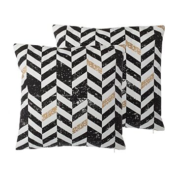 Set Of 2 Decorative Cushions Black And White Cotton Chevron Pattern 45 X 45 Cm Geometric Print Glamour Beliani