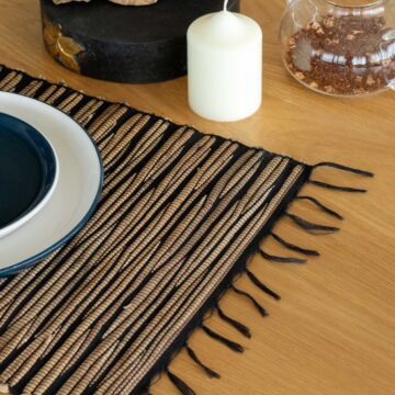 Water Hyacinth Natural Placemat - Black Tiger With Fringe