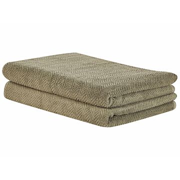 Set Of 2 Bath Sheets Towels Green Terry Cotton 100 X 150 Cm Chevron Pattern Texture Bath Towels Beliani