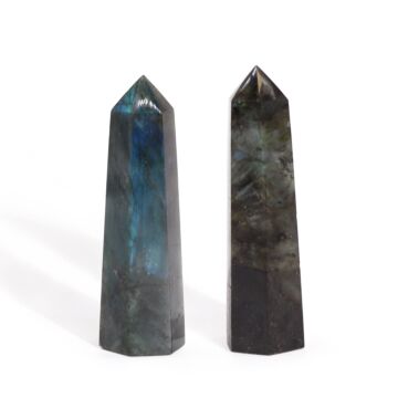 Madagascar Labradorite Point (approx 50-65gm 100x28mm)