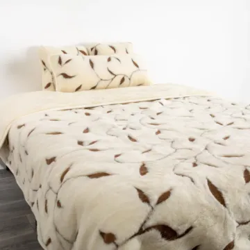 Merino Wool Quilt - Leaf 135cm X 200cm