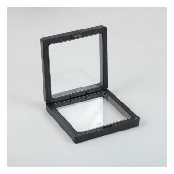 Small 3d Floating Frame Display 7x7cm - Black