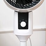 Homcom 32'' Air Circulator Fan 3 Speed, 70° Oscillation 90° Vertical Tilt, Round Base, Carry Handle, For Living Room, Bedroom, Office, Black And White
